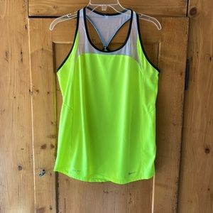 (L) Nike Workout Tank